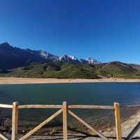 Longnv Lake(龙女湖)| Solitude and Beauty