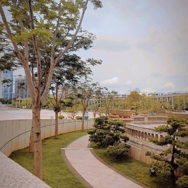 Xinqiao Civic Square 