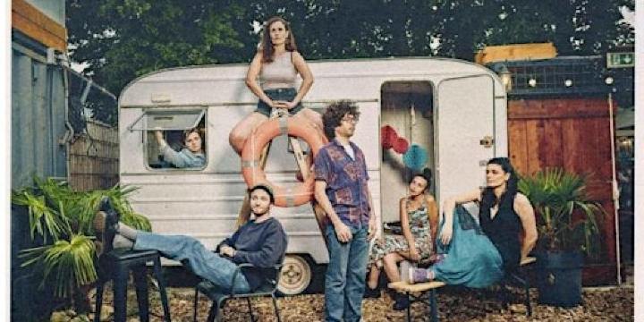 Greenwashing Comedy Club avec le restaurant Chez Ernest | 4 Imp. de Joinville