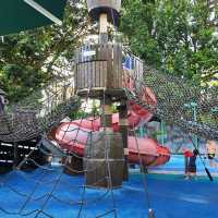 Shangri-La Singapore, Splash Zone