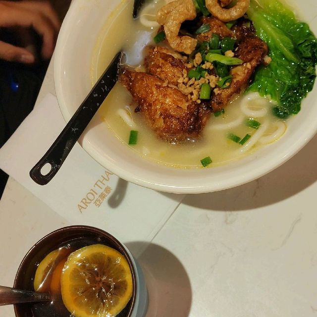 抵食兼好正宗泰式下午茶🧋🥤🦐🍜🥘