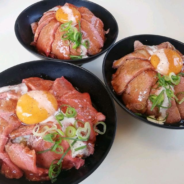 [福岡市]ラーメン🍜まぜ麺😋ローストビーフ丼🥩の「燦~Sun~」