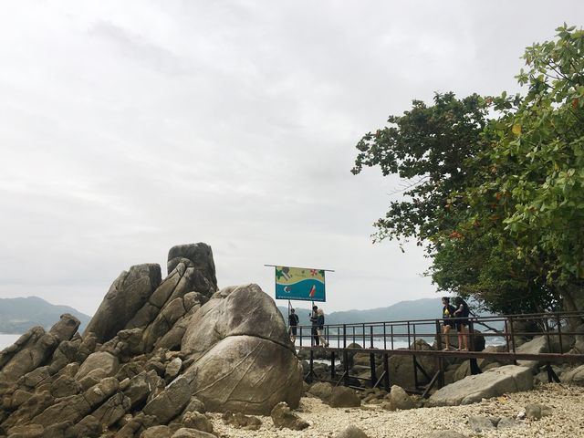 หาดพาราไดซ์ ป่าตอง ภูเก็ต