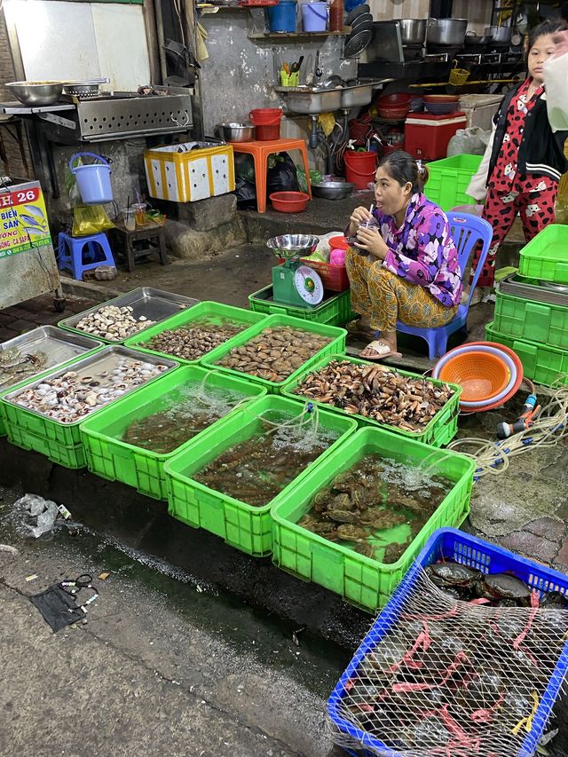 Xóm Lưới Seafood Market แหล่งอาหารทะเลสดราคาถูก!