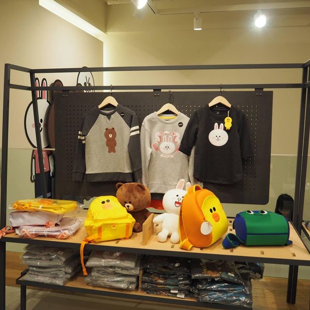 韓國🇰🇷最大Line Friends Store🧸超大Brown歡迎👏🏻你