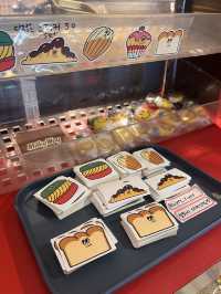 韓国/ソウル【望遠】雑貨も売ってる🍒💛かわいいカフェ🧸
