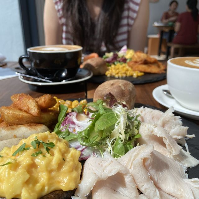 《TeamYum Caffe》粉嶺
