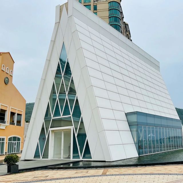 香港超美的海濱白教堂-愉景灣教堂
