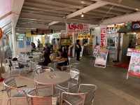 沖縄県　うるま市の『うるマルシェ』で休憩
