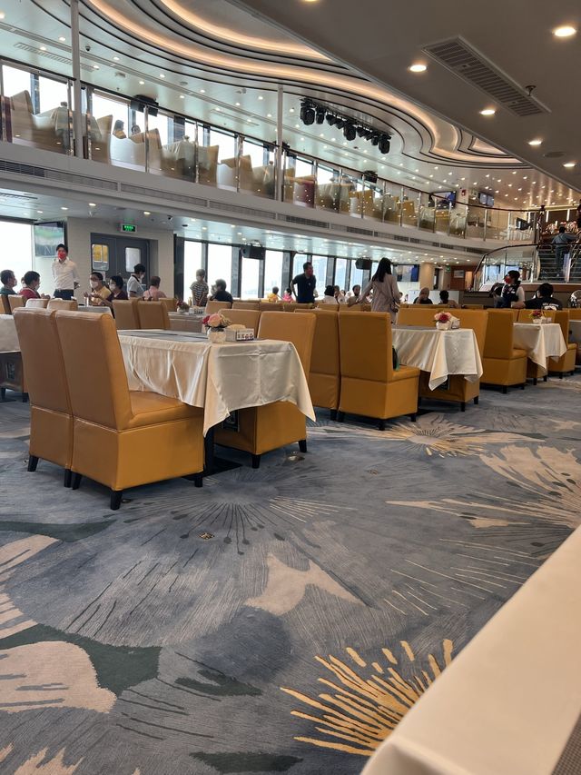 可以令人唞吓啖氣嘅東方之珠•維港遊
