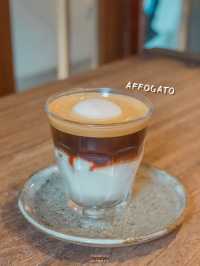 คาเฟ่ลับๆสไตล์โฮมมี่ใจกลางปากคลองตลาด