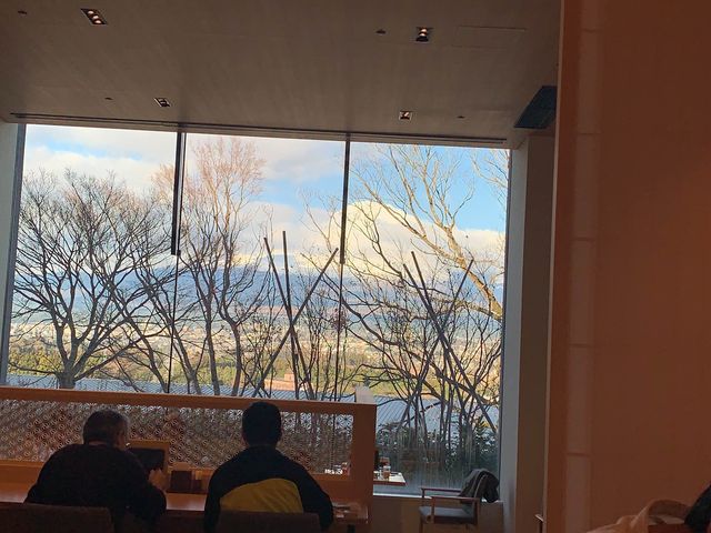 Soak and Sleep with Mount Fuji!