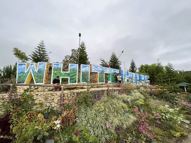 White Hills View Park