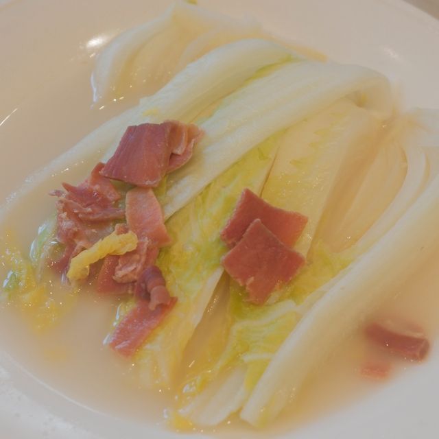 樓上上海菜，吃鹹鮮濃味