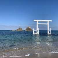 福岡県　糸島の夫婦岩