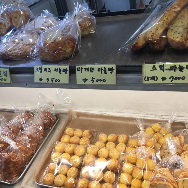 입안에서 살살 녹는 바게트 맛집