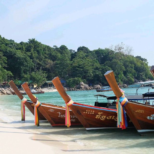 Bundhaya Resort (บันดาหยา รีสอร์ท) 