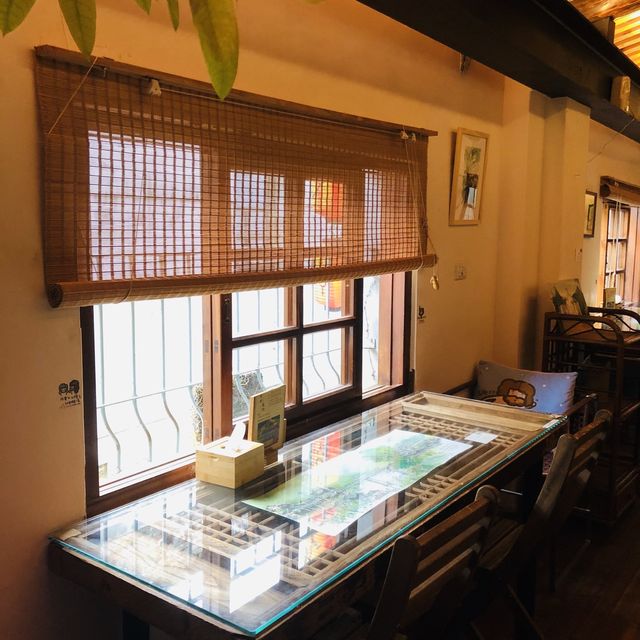 走進迪化街💯 日好。日日過好日 🏮日好食堂