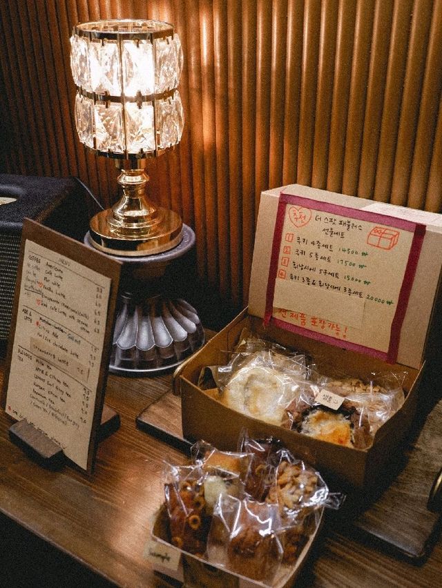 명동역 카페 추천, 더스팟 패뷸러스