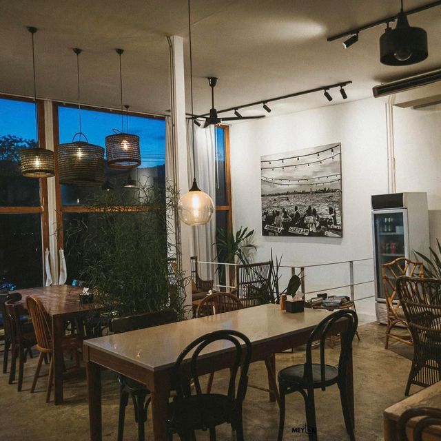 Maharak Cafe