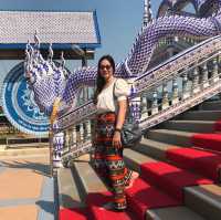 วัดปากน้ำแขมหนู…โบสถ์สีน้ำเงินขาว สวยสะดุดตามาก