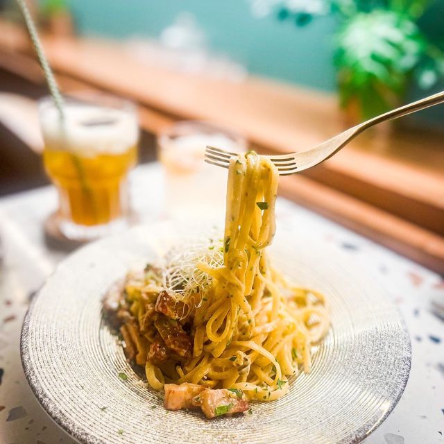 香港美食｜中環SOHO區法式復古小酒館💃🏻