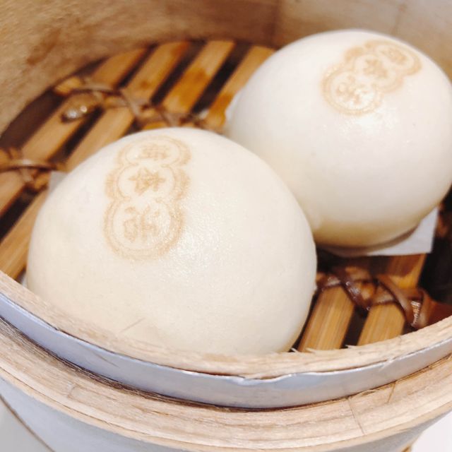 🫖🍴東區必吃港式茶餐廳🇭🇰 HOLLYWOOD STREET 荷李活茶街 (SOGO忠孝店) 🥧💚