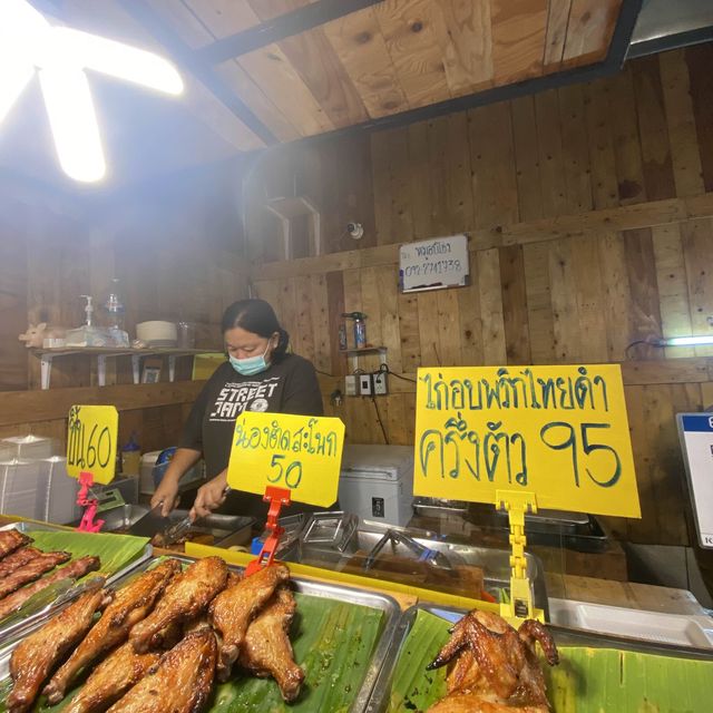 หมูอบโอ่ง ไก่อบโอ่ง By เฮียยุทธ