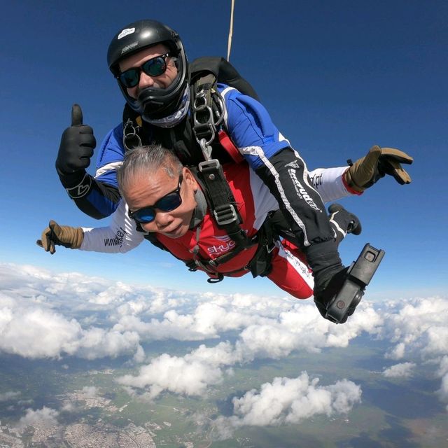 Ticking skydiving off the bucket list!