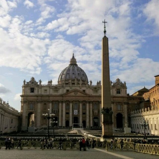 The largest church in the world 🌎 