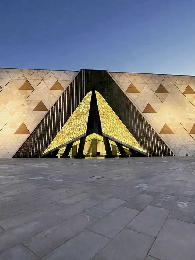 I want to crazily recommend the Egyptian Museum 🇪🇬 to the whole world‼️