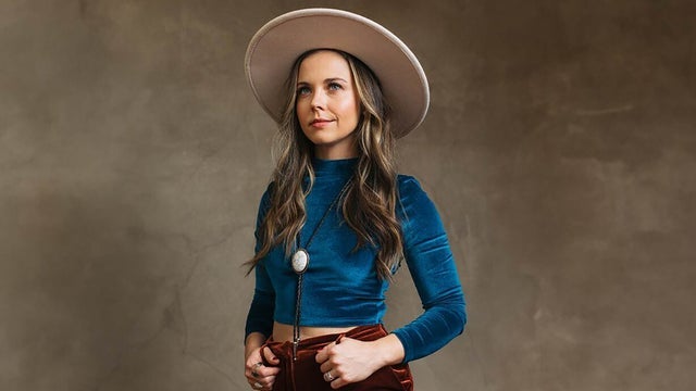 Sierra Hull w/ Blaine Bailey 2024 (Austin) | Antone's Nightclub