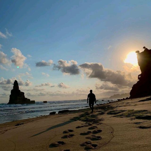 BUYUTAN BEACH JAWA TIMUR