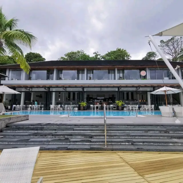 Breakfast at Poolside Bar & Restaurant