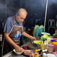 ร้านลุงขาวซีฟู้ดหน้าหอนาฬิกา@หาดใหญ่