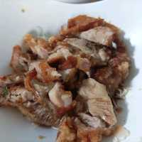 松山區銀魚泰國料理，平價好選擇