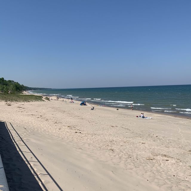 A most remarkable beach on Lake Michigan