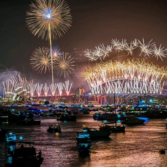 HAPPY NEW YEAR 2023  Australia