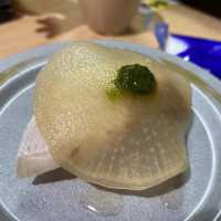排長龍的餐廳之最 （壽司郎）