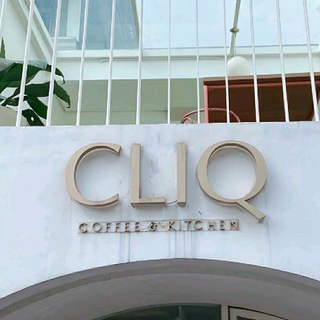Cliq Coffee & Kitchen