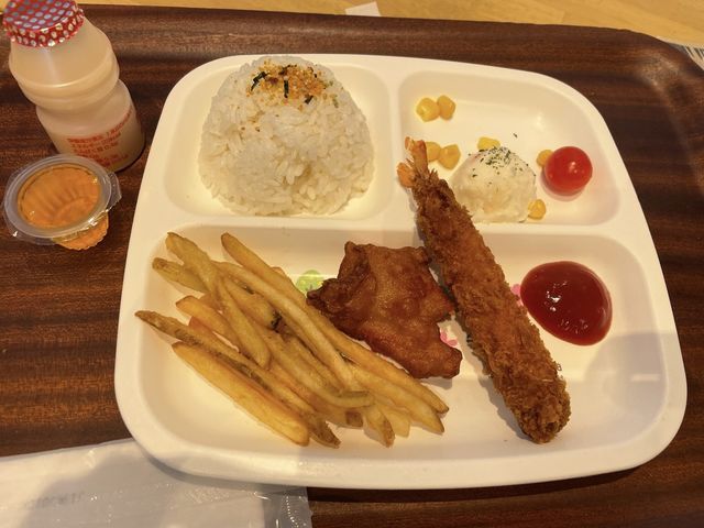 岐阜🐠アクアトトの中にあるレストラン🍽【AROWANA Garden】