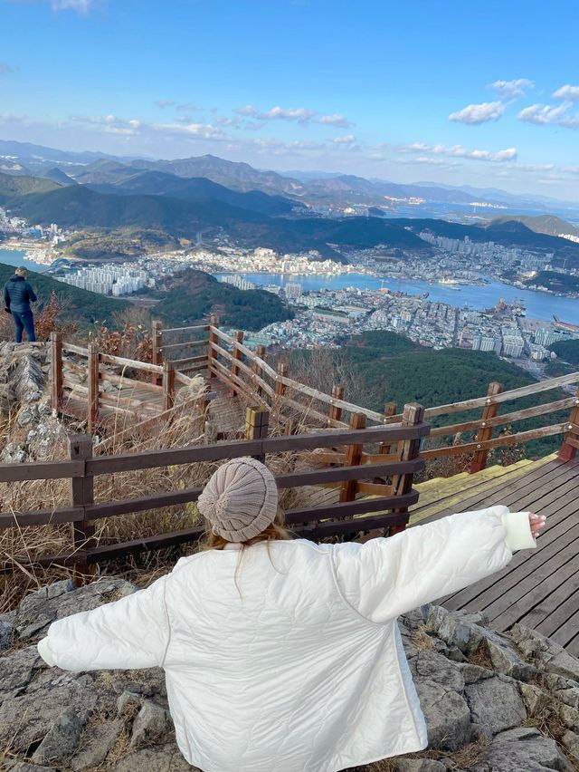 미륵산 해발 461m 손쉽게 정복하기