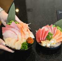 บุฟเฟ่ต์ชาบูซูชิพรีเมียมกินได้ไม่อั้น2ชั่วโมง
