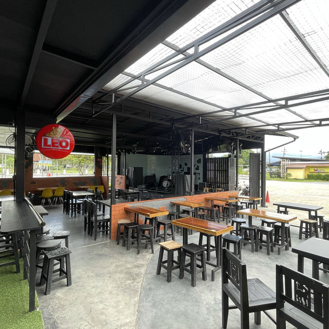  Càphêden Coffee & Restaurant - กาแฟดำ
