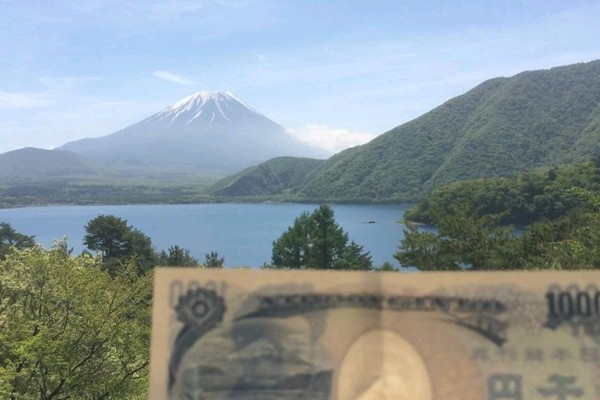 富士山麓1本、白角復刻版1本、戸河内広島限定1本 合計3本 8000432620786.jpg
