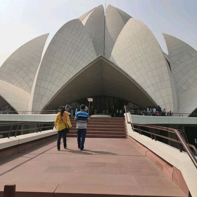 📍 Lotus Temple 