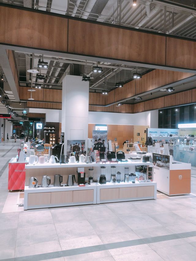 發現新世界🛍🛒美麗新廣場 淡海館 MIRANEW SQUARE Danhai