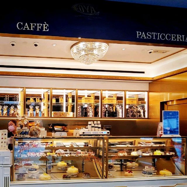 歷史悠久的意大利甜品名店 ~ COVA 