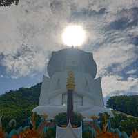 กราบขอพร 