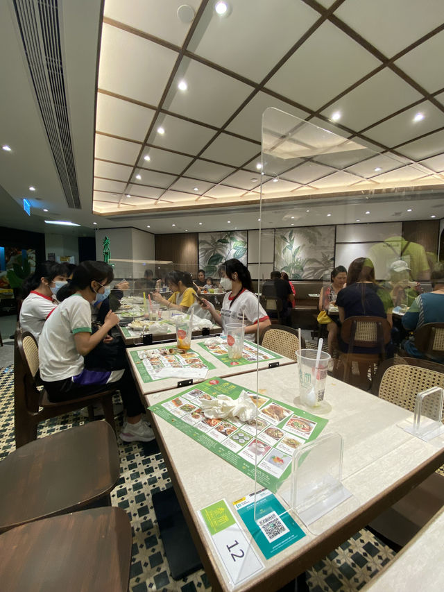 Thai Dishes with good service haa
